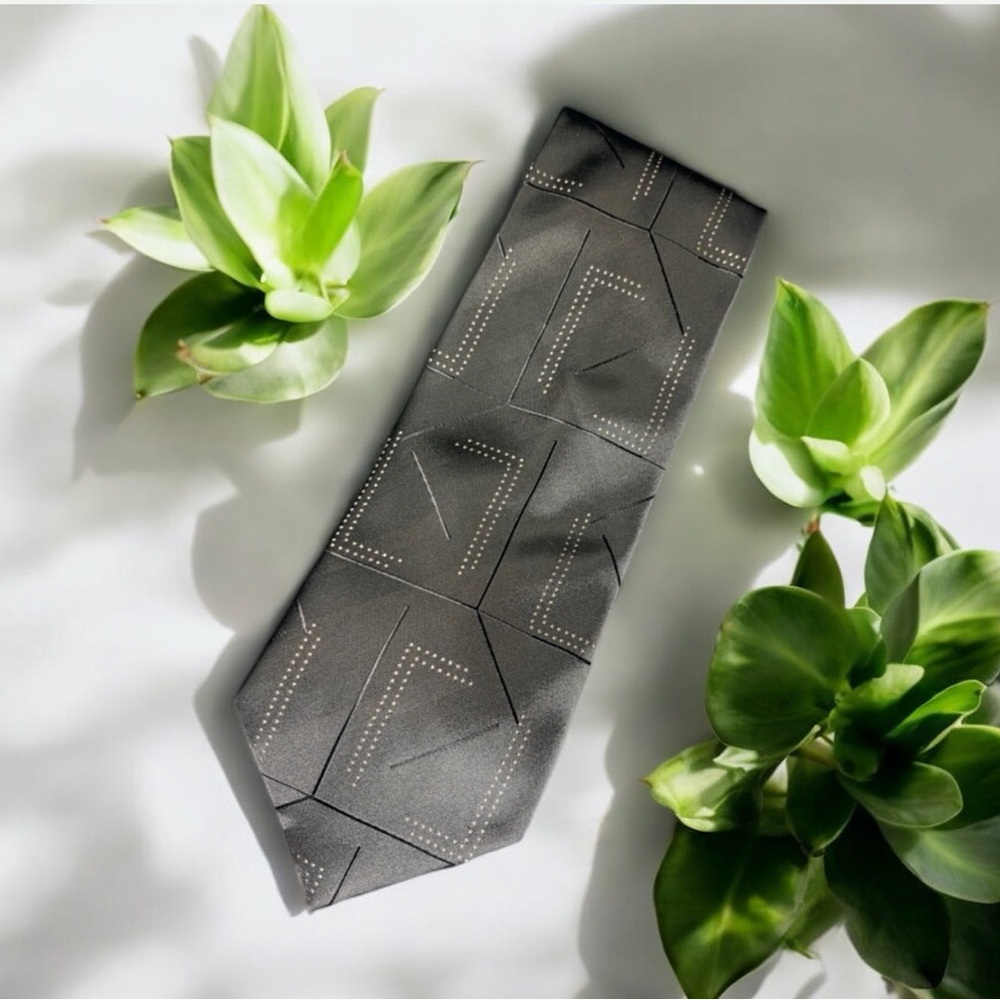 Giorgio Bissoni Black Geometric Pattern Silk Blend Necktie